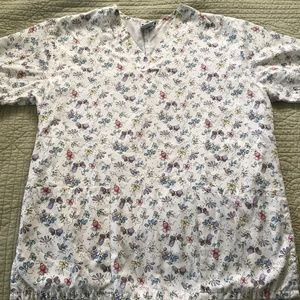 LOS ANGELES ROSE floral scrub top size medium